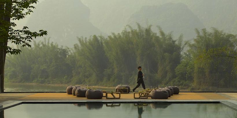 sundeck-by-the-pool-at-alila-yangshuo