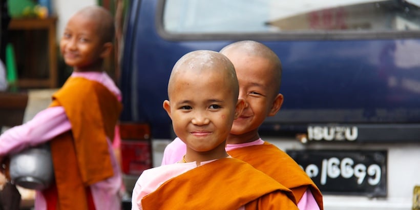 little-nuns-in-pink-robes-on-the-street-of-yangon