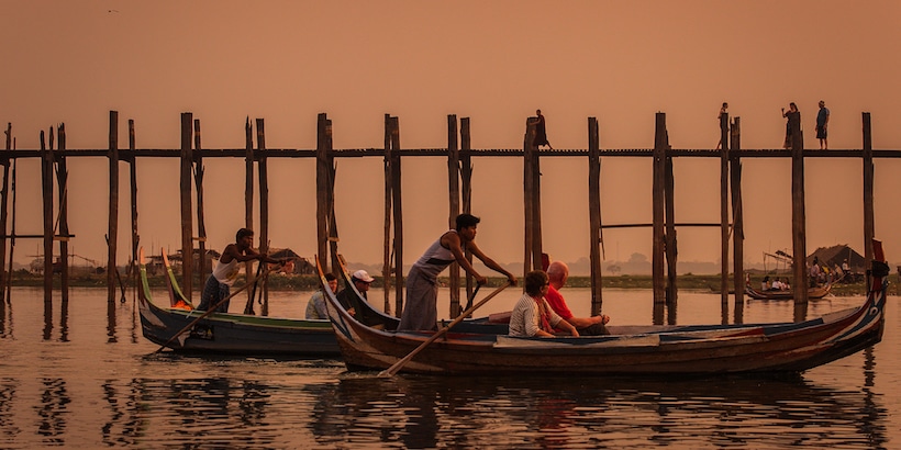 boating-at-sunset-in-amarapura