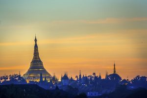 shwedagon-pagoda-at-sunset