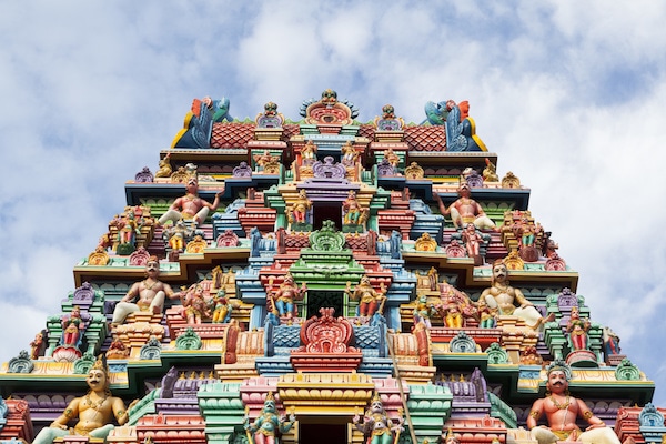 a-hindu-temple-in-myanmar