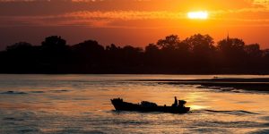sunset-over-the-irrawaddy-river