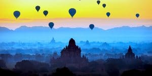 hot-air-balloons-over-bagan-in-the-morning