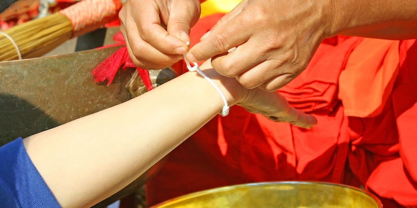 receive-blessing-at-a-local-temple-in-oudong