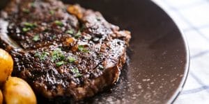 steak-with-grilled-potatoes
