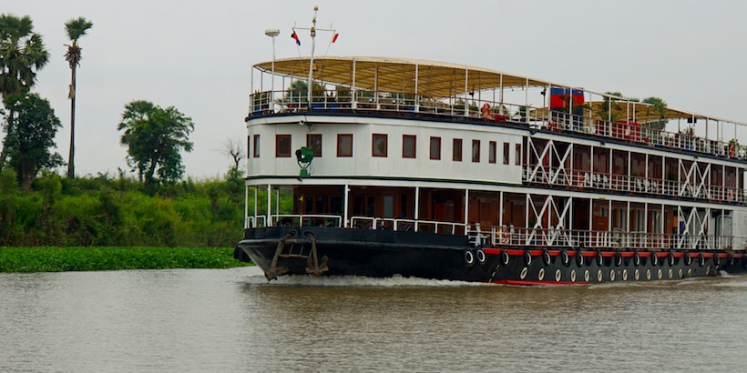 boat-to-siem-reap