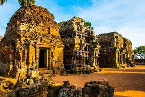 phnom-krom-temple-of-angkor-wat